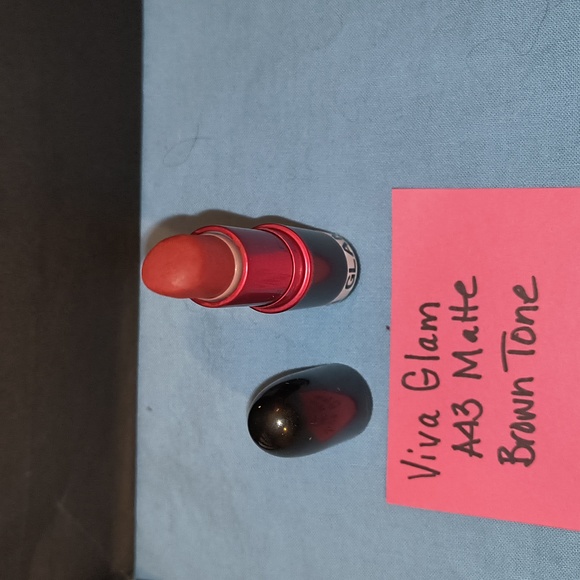 MAC Viva Glam A43 Matte Lipstick Used 💄- Discontinued - Picture 4 of 7
